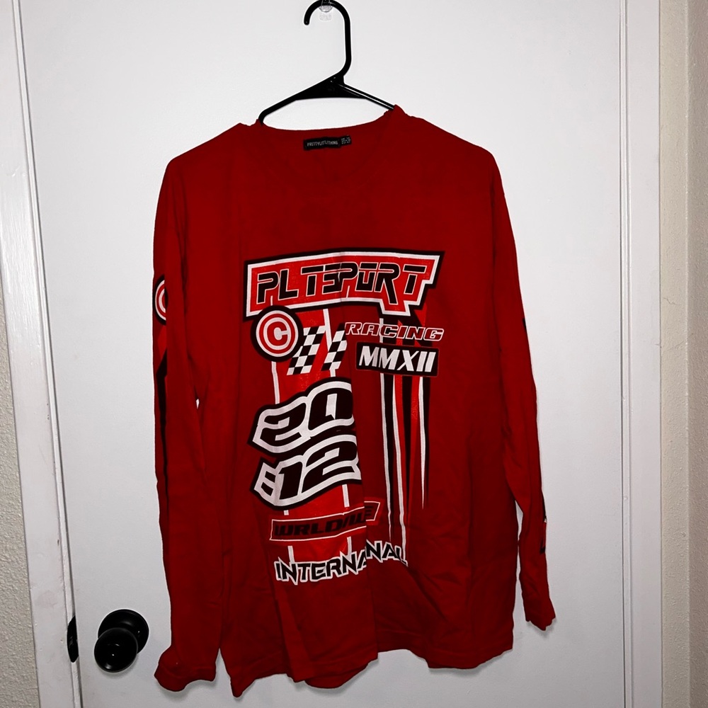 PrettyLittleThing Red Racing Graphic Long Sleeve Tee